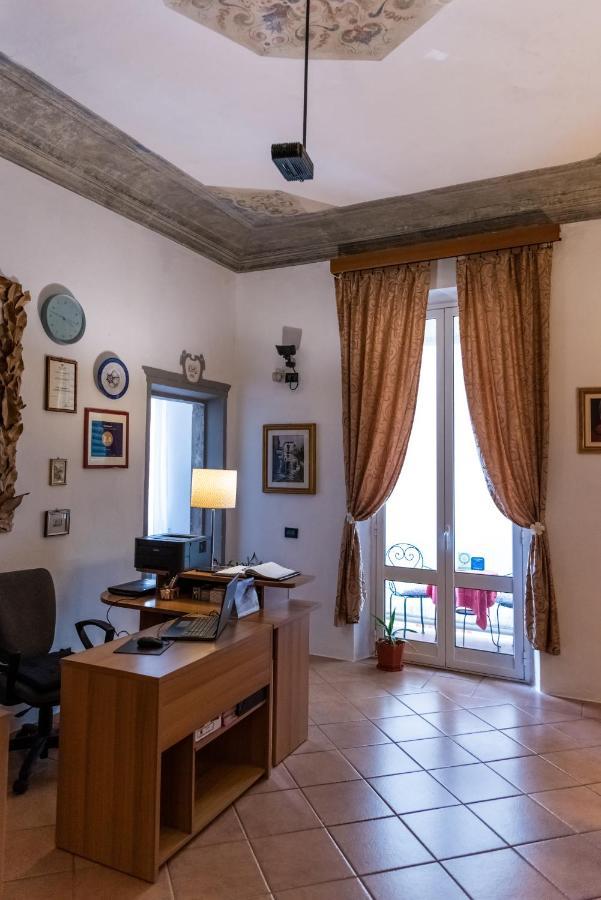 Dei Mori - Guest House Флоренция Экстерьер фото