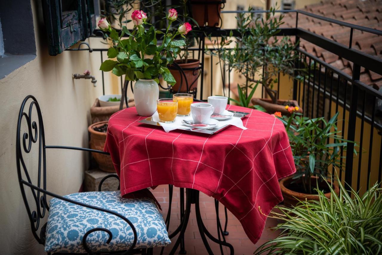 Dei Mori - Guest House Флоренция Экстерьер фото