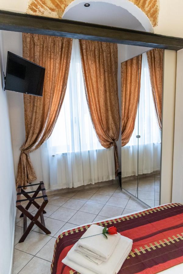 Dei Mori - Guest House Флоренция Экстерьер фото