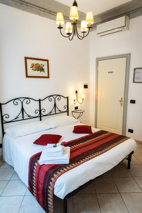 Dei Mori - Guest House Флоренция Экстерьер фото