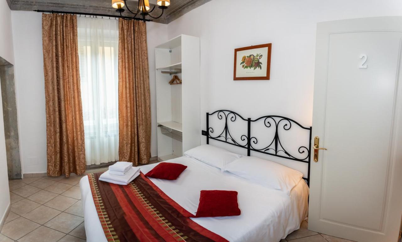 Dei Mori - Guest House Флоренция Экстерьер фото