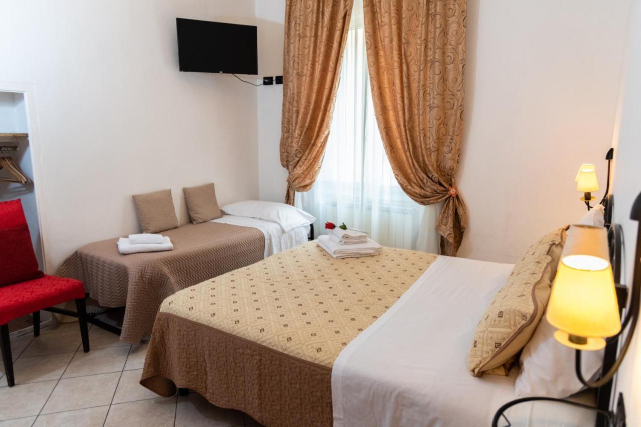 Dei Mori - Guest House Флоренция Экстерьер фото