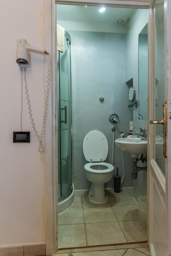 Dei Mori - Guest House Флоренция Экстерьер фото