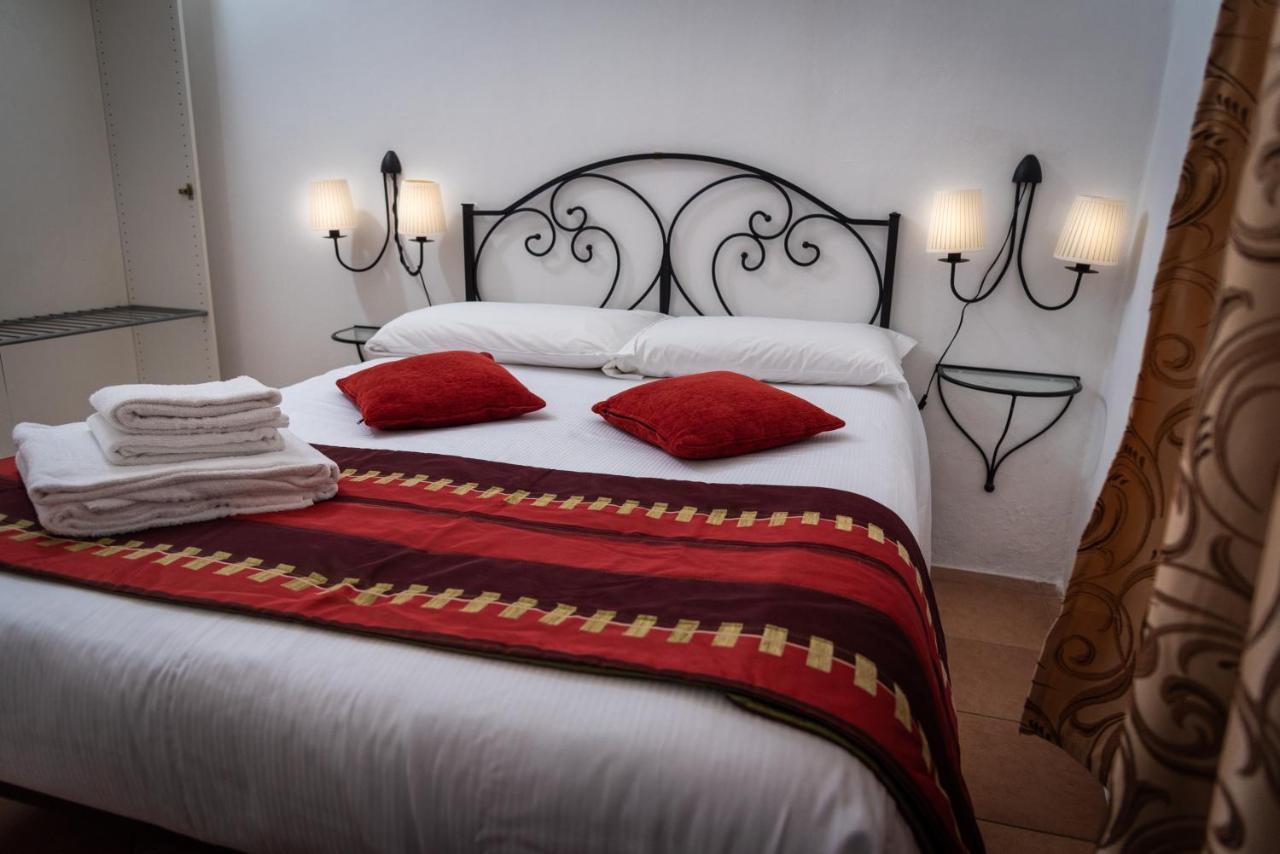 Dei Mori - Guest House Флоренция Экстерьер фото